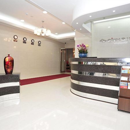 Global Inn Seoul Dongdaemun City Days Inn Exterior photo