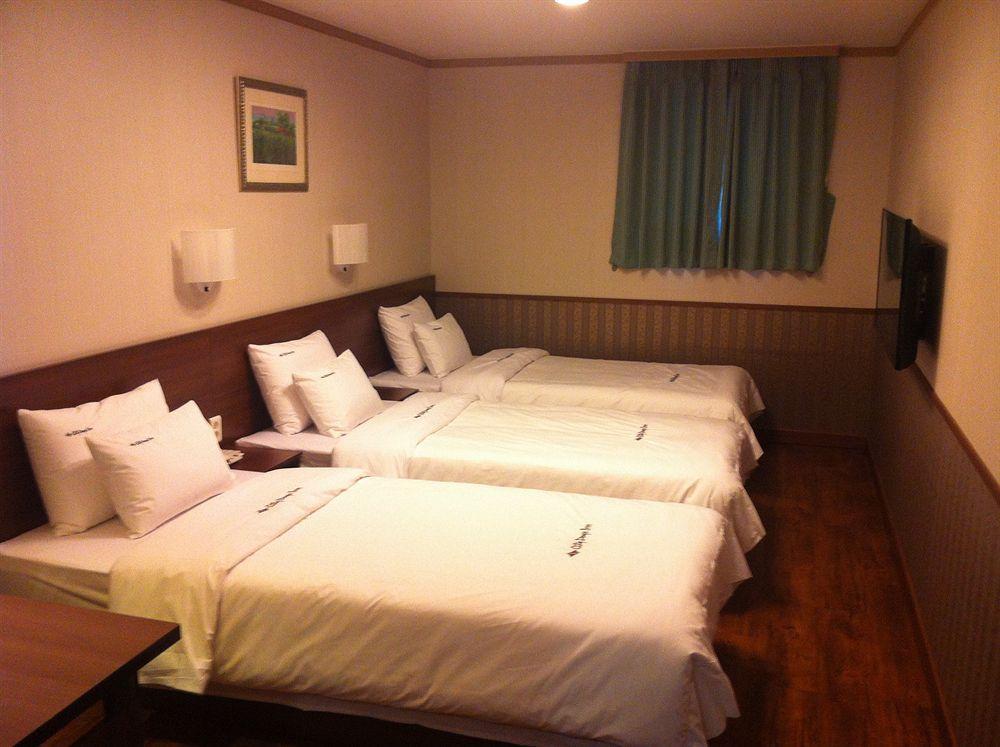 Global Inn Seoul Dongdaemun City Days Inn Exterior photo