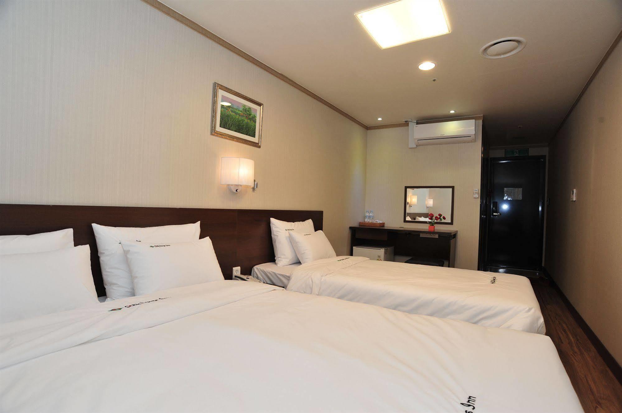 Global Inn Seoul Dongdaemun City Days Inn Exterior photo