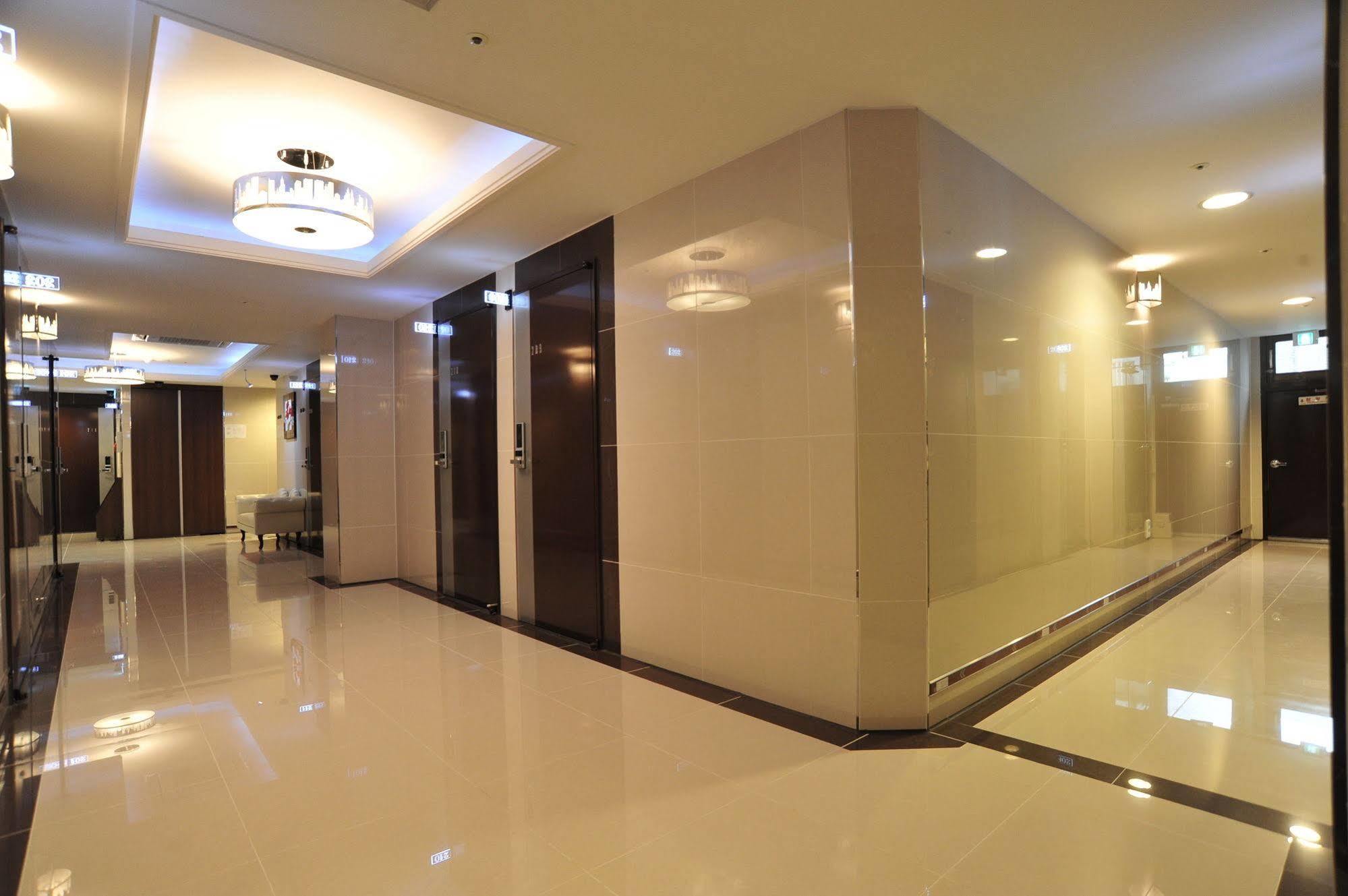 Global Inn Seoul Dongdaemun City Days Inn Exterior photo